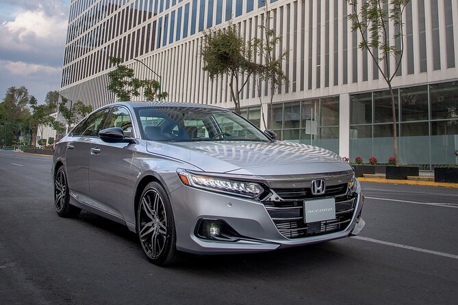 Round Trip Transfer From Madrid Airport MAD to Madrid by Sedan - Overview of the Service