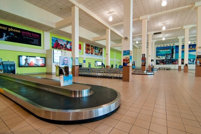 Royalton White Sands and Blue Waters Private Airport Transfer - Key Points