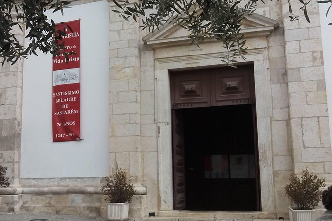 Santarem South: Holy Miracle, Pedro Alvares Cabral, Gothic, Gates of the Sun, Art - The Holy Miracle