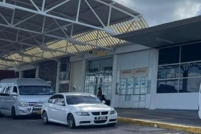 Scenic St Kitts & Nevis Airport Roundtrip Transfers - Key Points