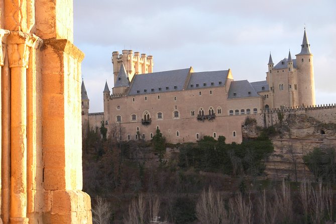 Segovia Walking Tour Review: A Historical Experience - Key Points