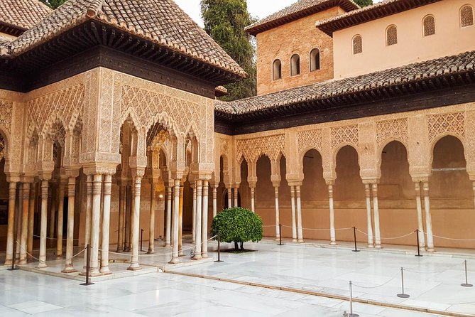 Shore Excursion From Almeria: Alhambra and Generalife Gardens - Overview