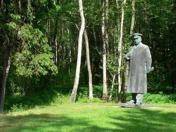 South Lithuania Day Trip: Dzukija County and Grutas Park From Vilnius - Overview of the Tour