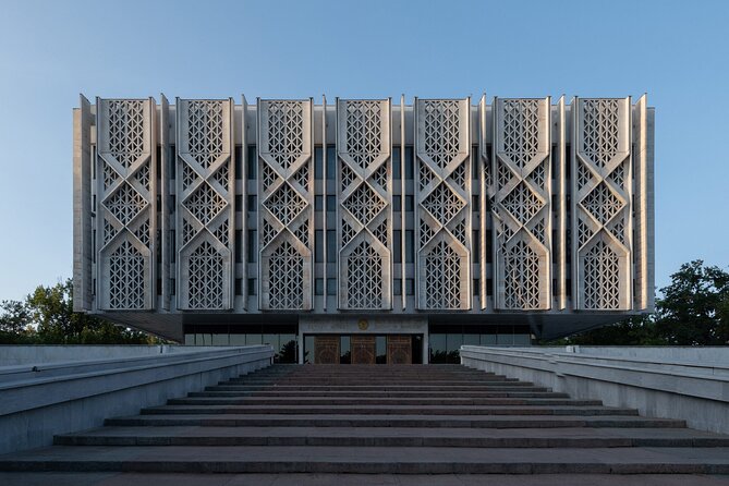Tashkent Soviet Architecture (Modernism) and Subway Station Tour. - Good To Know