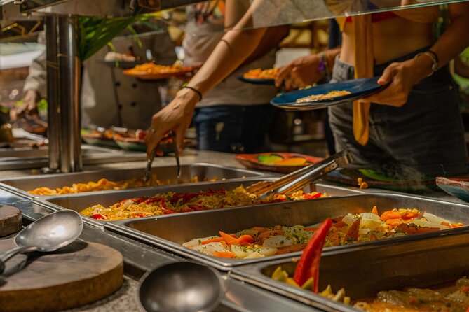 Tour in La Hacienda With Sports Activities and Buffet - Inclusions