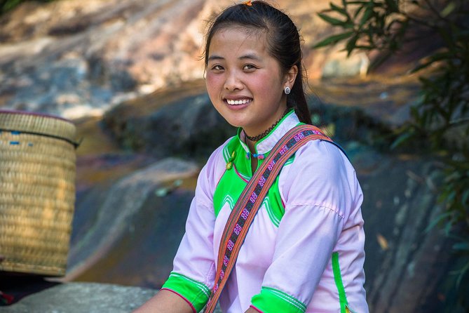 Tour to the North : 1 Day Group Tour to Ta Phin Village - Overview of Ta Phin Village