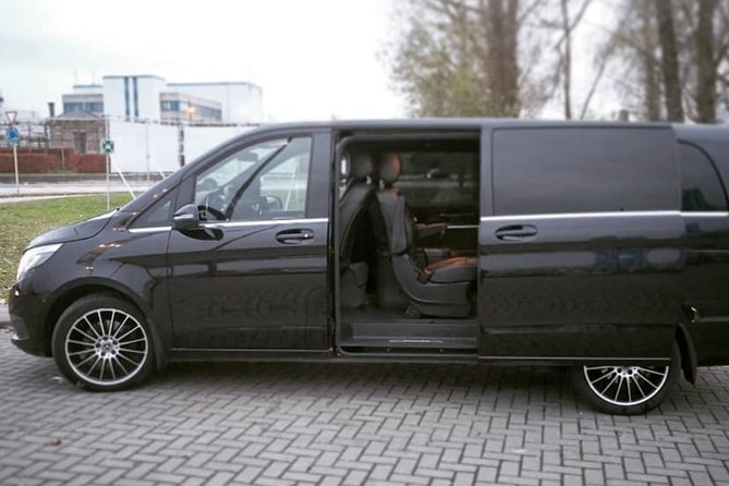 Transfer Brussels Airport - Charleroi Airport (1 to 8 Places) - Good To Know