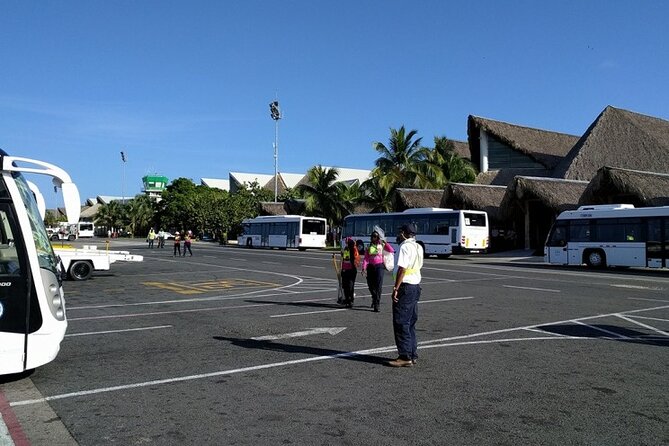 Transfer Vip Punta Cana From Airport to Hotels in Dominican Republic - Key Points