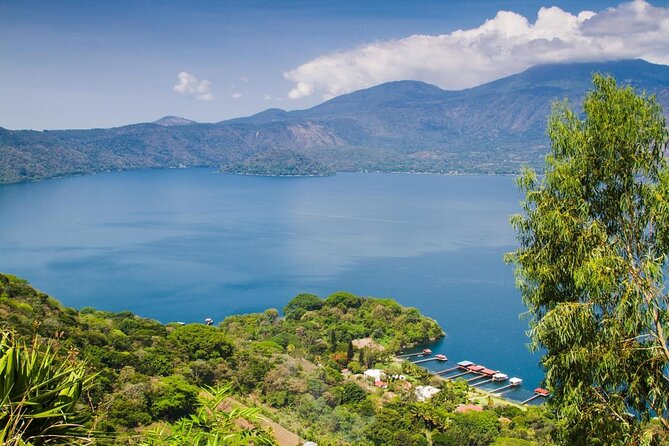 Transportation CARDEDEU RESIDENCE AND LAKE COATEPEQUE - About Your Stay