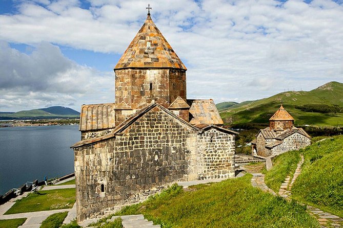 Tsaghkadzor/Kecharis, Lake Sevan/Sevanavank, Dilijan/Haghartsin - Key Points