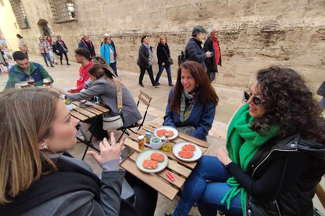 Valencia: Mercado, Paella, Old Town and Street Food Tour - Good To Know