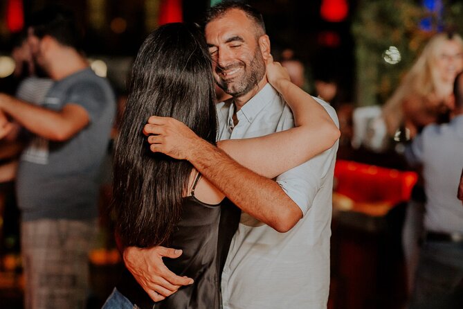 Valencia Salsa Lovers Dancing Experience - Key Points