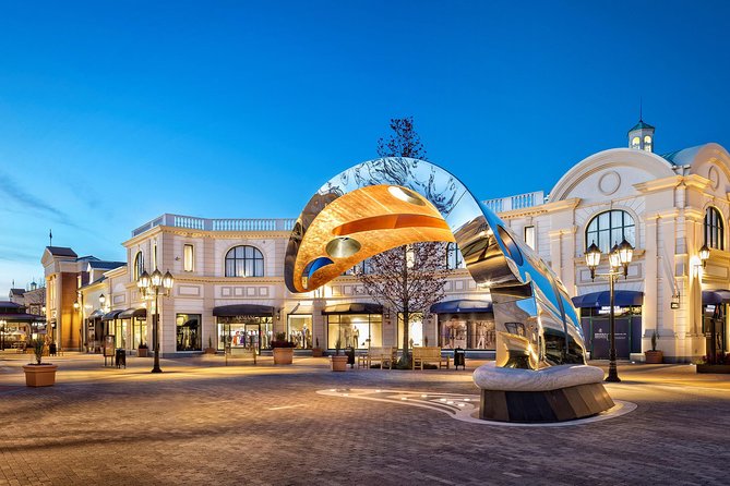 Vancouver Lay Over Shopping (Mc Arthurglen Designer Outlet Mall ) Tour Private - Good To Know