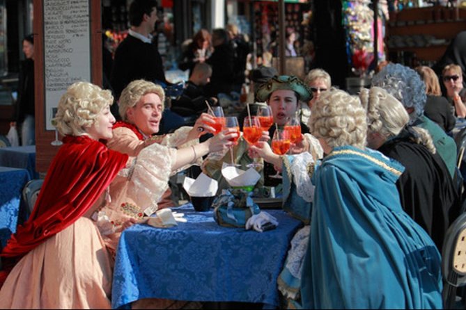 Venice: Venetian Style Carnival Pub Crawl - Key Points