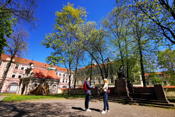 Vilnius Old Town and Užupis Republic - Private Walking Tour - Key Points