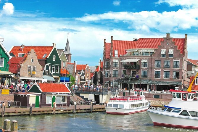 Volendam: E-Bike Rental With Suggested Countryside- and Fisherman Village Route - Good To Know