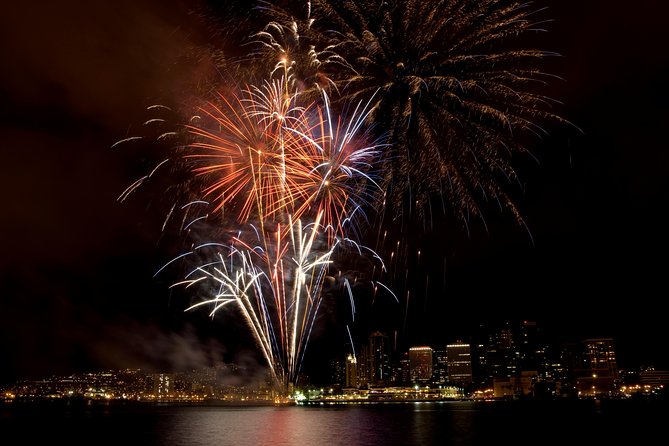 Waikiki Fireworks Dinner Cruise: Sail & Sparkle on Friday Nights - Good To Know