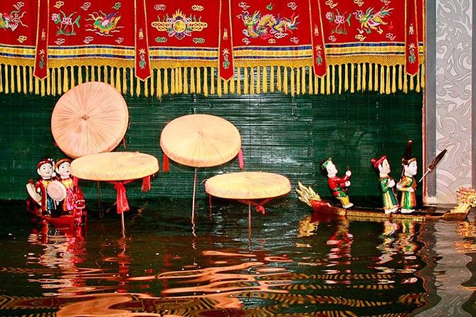 Water Puppet Show and Dinner On Indochina Queen/ Junk - Good To Know