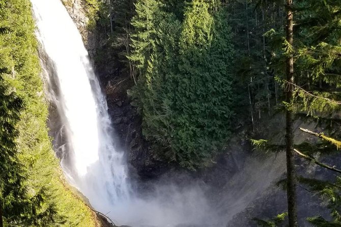 Waterfall Wonderland Hike With Transport - Good To Know