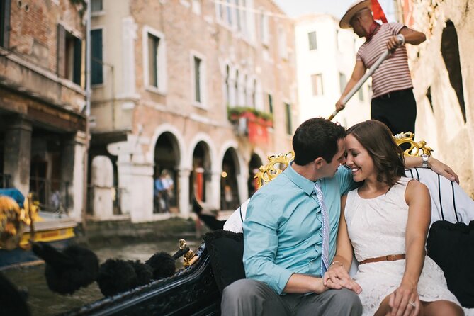 Whispers of Venice Private Gondola Experience - Key Points