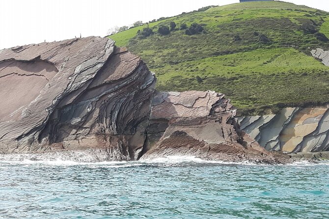YACHT Tour Through the FLYSCH Cliffs and Game of Thrones - Good To Know
