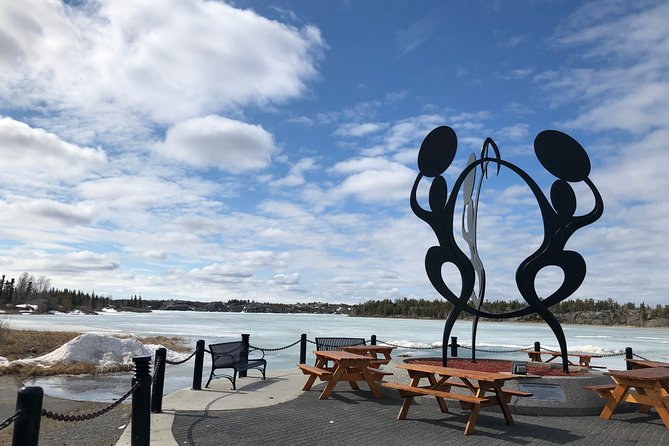 Yellowknife City Tour + Natures North Wildlife Gallery - Good To Know