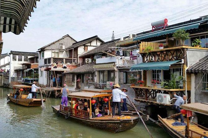 Zhujiajiao Ancient Town and Night Luxury Cruise Tour in Shanghai - Good To Know