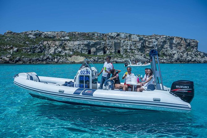 1-Day Private Boat Cruise to Favignana and Levanzo - Key Points