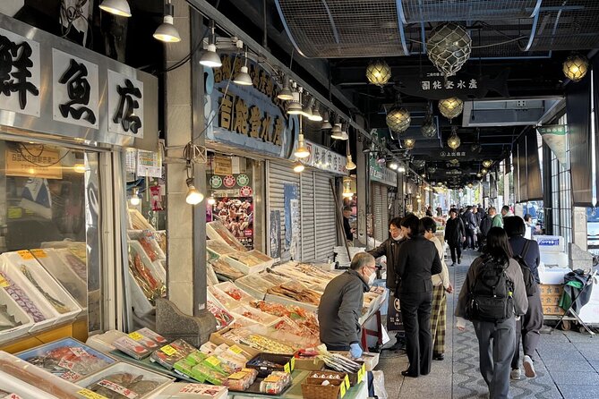 1-Day Walking Tour in Sapporo Historical Sights