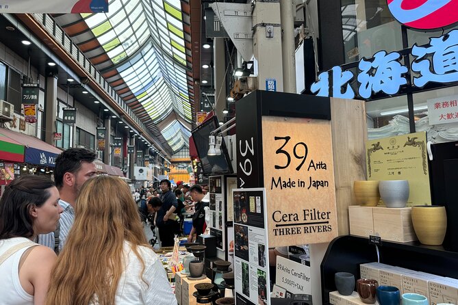 1 Hour Food Tour at the Kuromon Market in Osaka