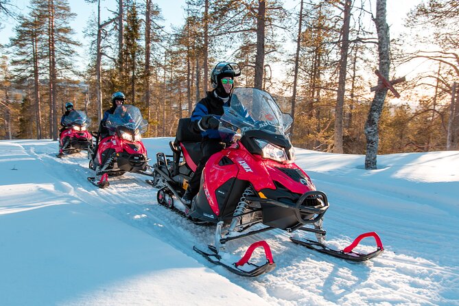 2-Hour Snowmobiling in Ylläs