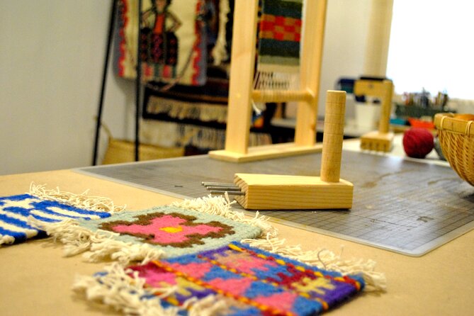 2 Hours and 30 Minutes Private Weaving Class in Athens - Materials Provided
