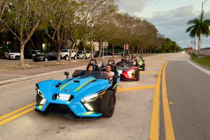 3 Hours Polaris Slingshot Rental in Miami