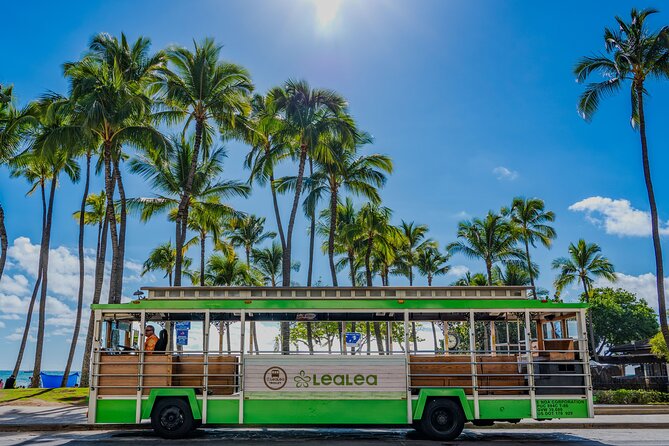 4 Day Pass LeaLea Trolley and Waikiki Trolley Pink Line