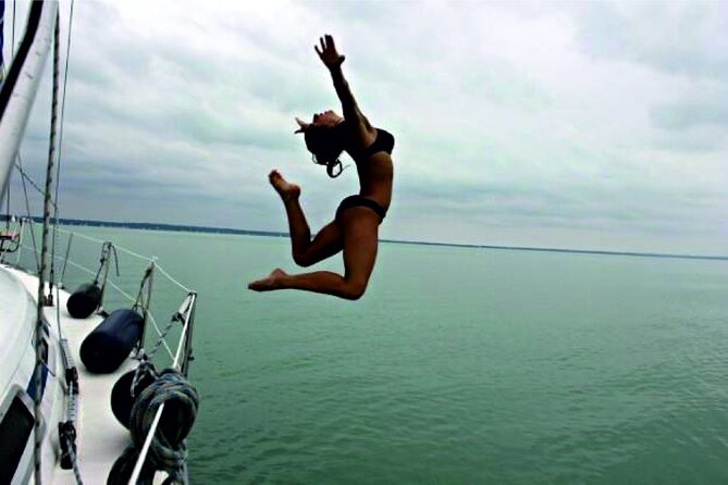 4H Private Vip Catamaran Tour With Swim up to 18 People