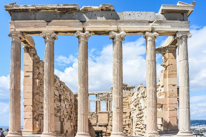 6 Day Tour in Athens, Saronic Islands Cruise, Delphi & Santorini