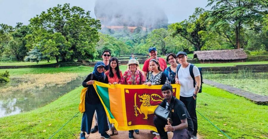 8-Day Sri Lanka Classic Tour: Private Driver & Accommodation - Tour Overview and Pricing