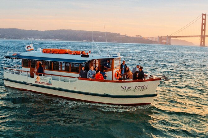 90 Minute Daytime Tour Aboard Wine Therapy