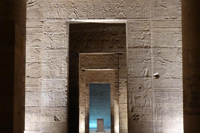 A Private Tour of the Temple of Philae With a French-Speaking Egyptologist Guide