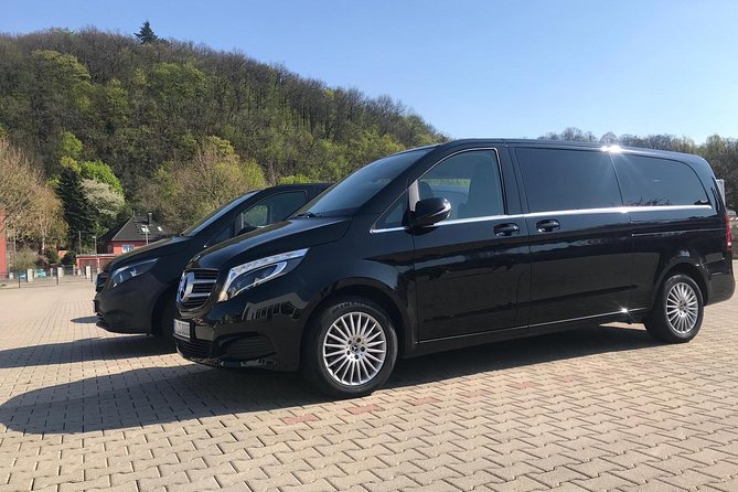 Airport Prague Private Transfers for up to 6 People