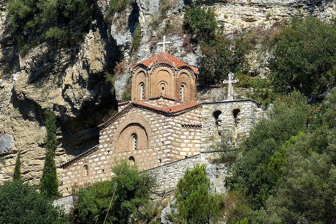 Albania: Full-Day Private Guided Tour of Berat From Tirana