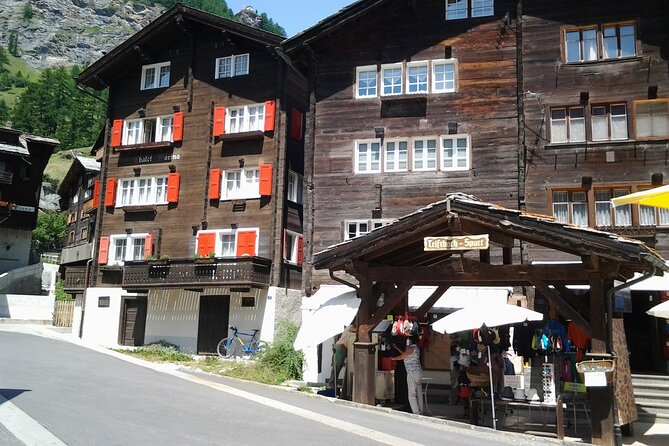 Alpine Elegance Private Zermatt Village and Glacier Paradise Tour
