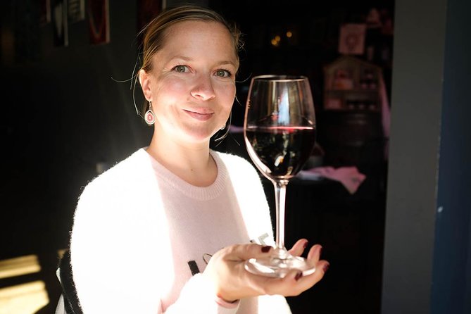 American Wine and Cheese Tasting in French