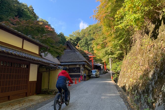 Arashiyama Kinkakuji Quiet Trail E-Bike Tour With Hotel Transfer - Tour Overview