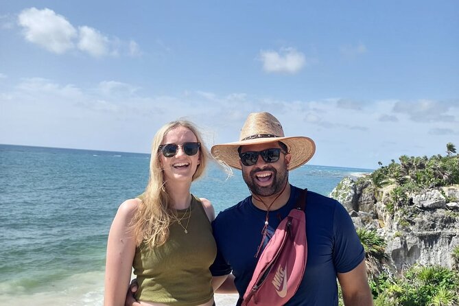 Archeological Guided Walking Tour in Tulum