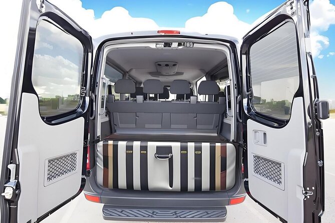 Arrival – Private Transfer Honolulu Airport to Waikiki Hotel