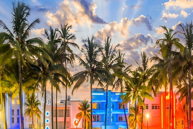 Art Deco Tour: Step Back in Time to the Roaring Twenties - Exploring Miamis Architectural Gems