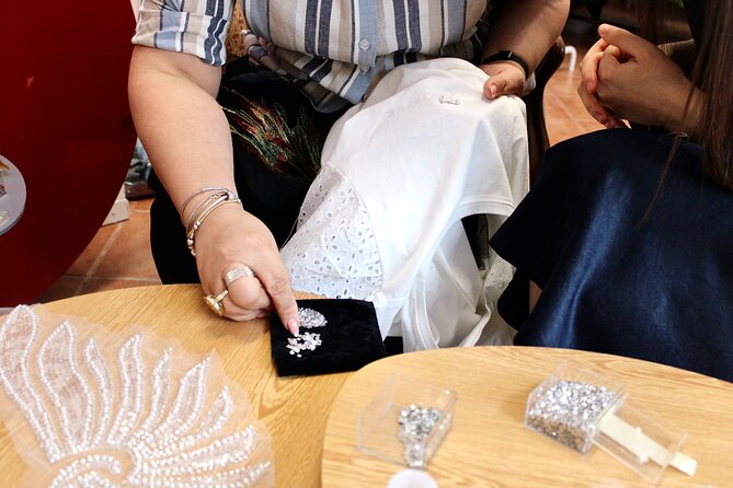 Artisan Embroidery Experience in Milan