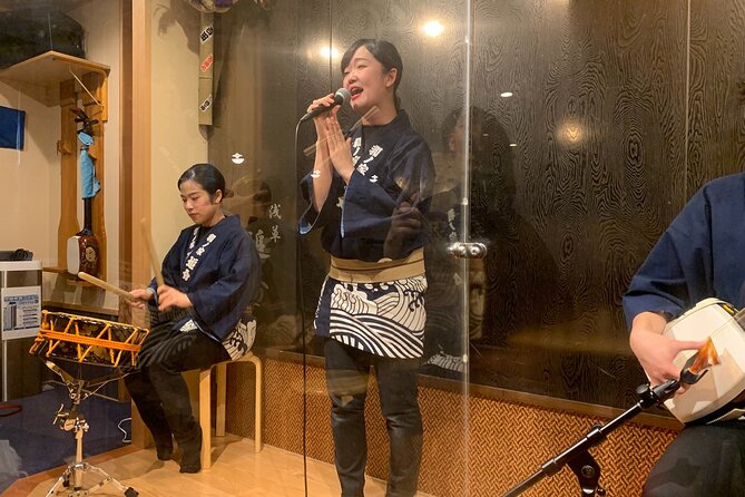 Asakusa: Live Music Performance Over Traditional Dinner
