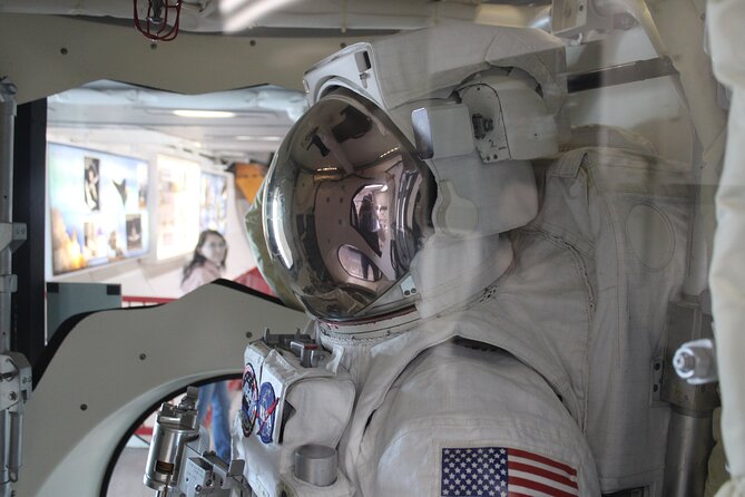 Astroville Round-Trip Shuttle Transportation to NASA Space Center